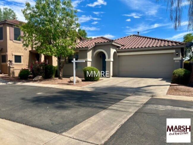 Primary Photo - Very nice 3 bedroom home located in Spectr...