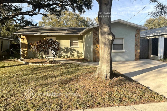 Building Photo - 5857 79th Ave