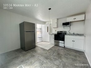Building Photo - 10516 Marina Way