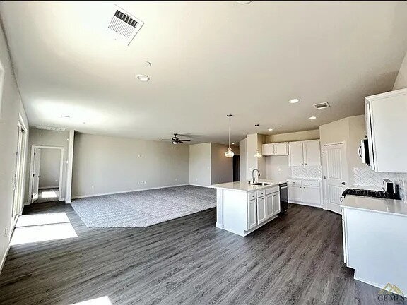 Building Photo - A brand new, modern home