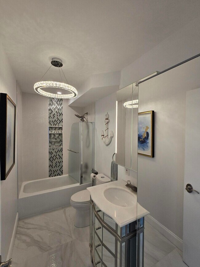 Building Photo - 3450 S Ocean Blvd