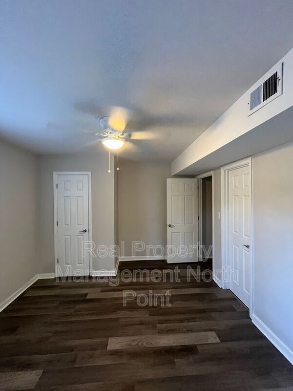 Building Photo - 3434 Palace Ct