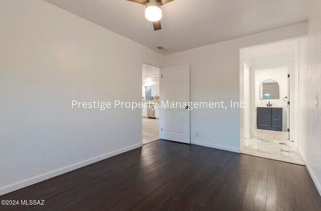 Building Photo - Look! This 3/2 Upgraded  East Side Charmer Is What You Have Been Looking For!