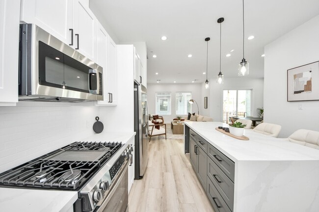 Building Photo - 7727 Hammerly Blvd