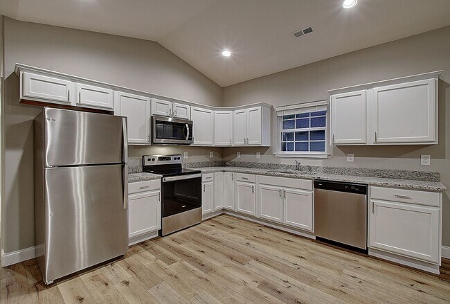 Building Photo - New Construction single family home for lease