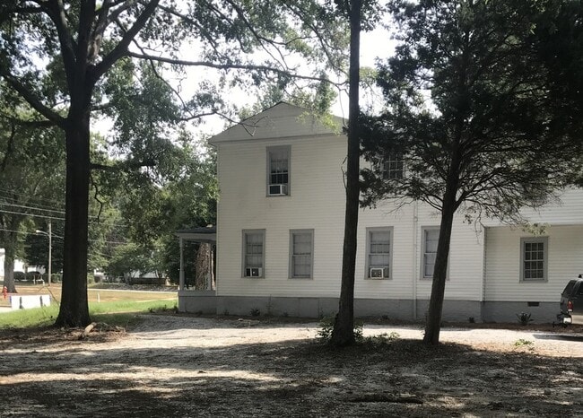 Building Photo - 403 Greenville St