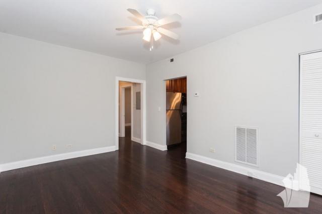 Building Photo - 2 bedroom in Chicago IL 60640