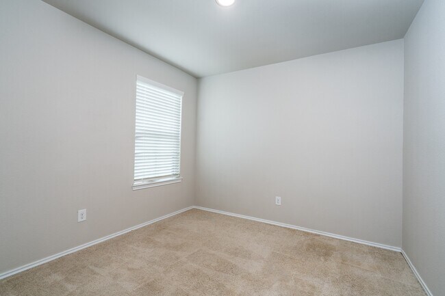 Building Photo - 21651 Buttonsage Ln