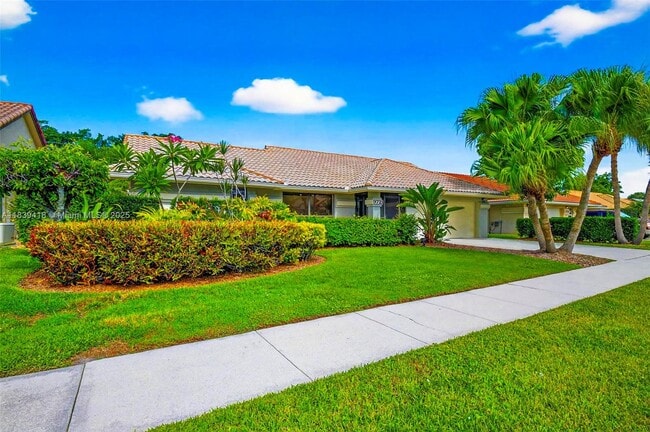 Building Photo - 9721 Majestic Way