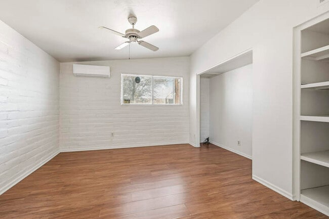 Building Photo - 4315 N Flowing Wells Rd