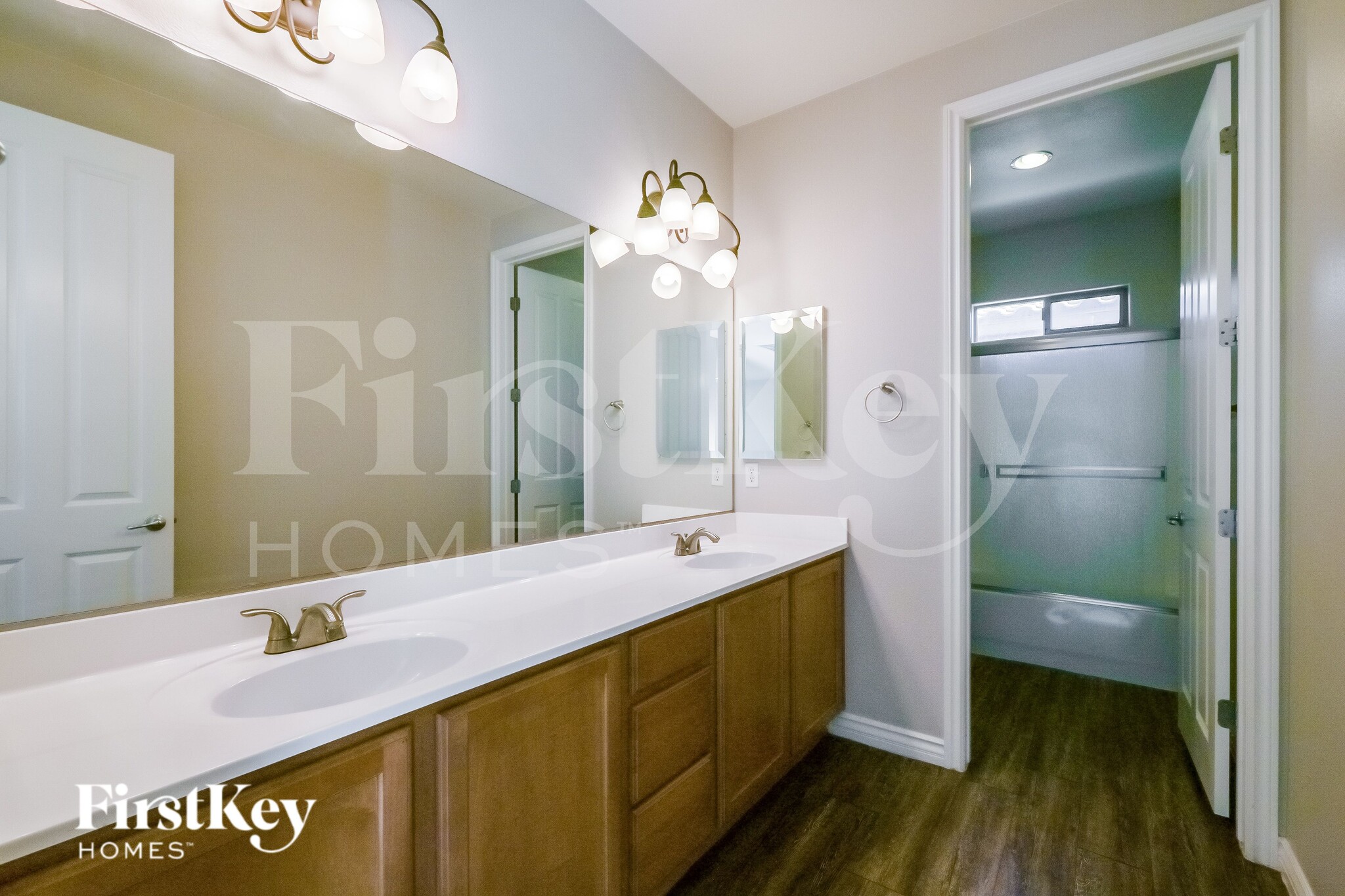 Building Photo - 28 Delighted Ave