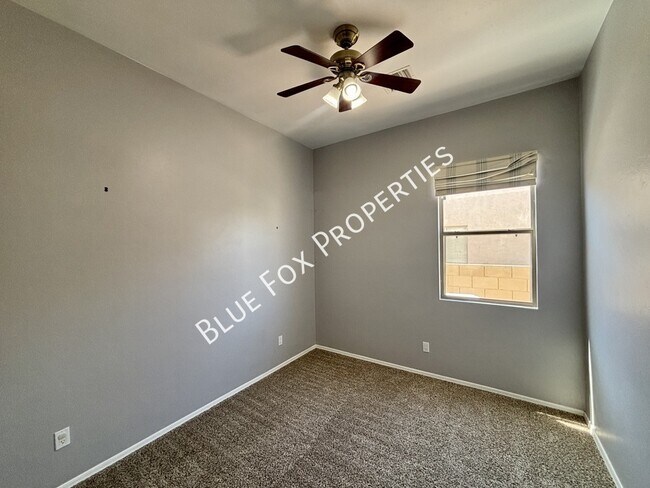 Building Photo - 3715 S Escalante Oasis Pl