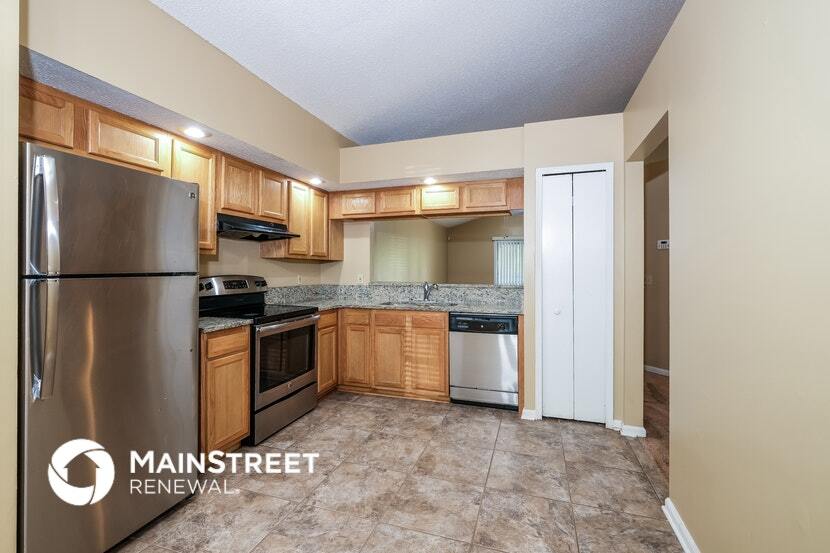 Building Photo - 2532 Townsquare Dr
