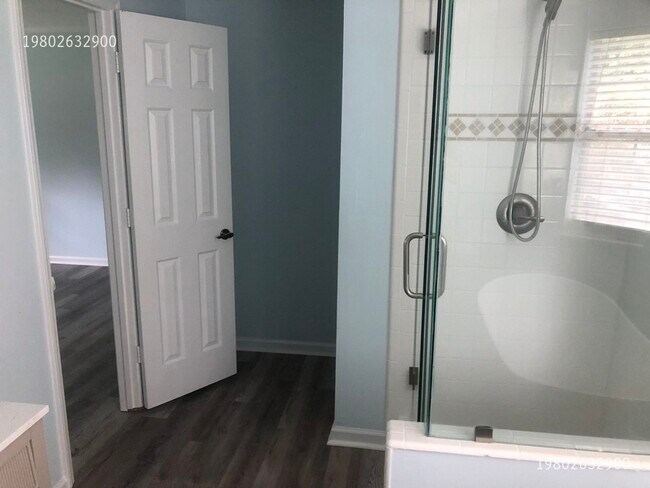 Building Photo - 10009 Rockwood Rd