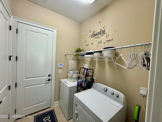 Building Photo - 227 Cobbler Trail