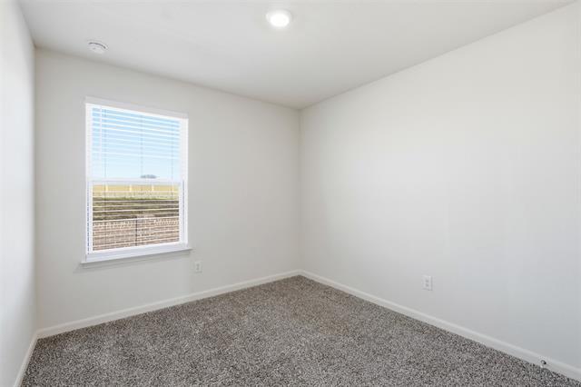 Building Photo - 402 Marsh Ln