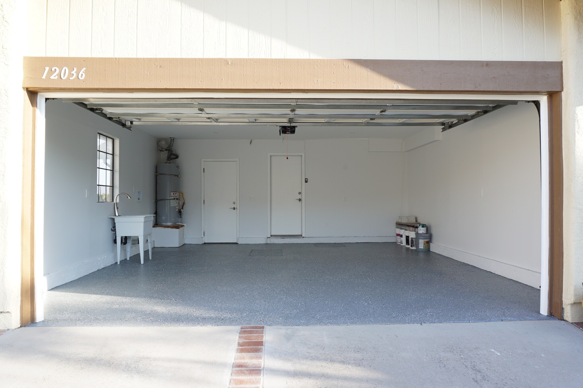 Building Photo - 12036 Shadow Ridge Way