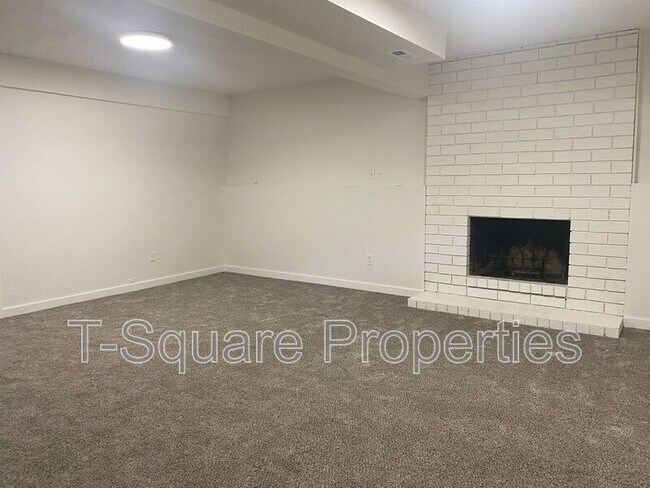 Building Photo - 23901 46th Ave W