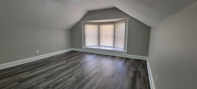 Building Photo - 23925 Talbot St