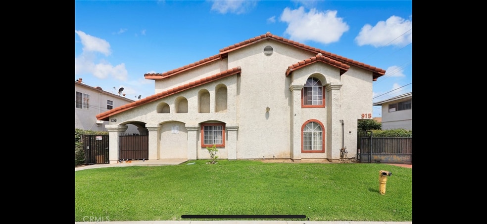 Building Photo - 915 Carob Way