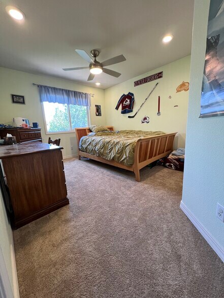 Bedroom - 4150 S Hampton Cir