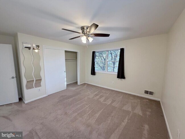 Building Photo - 4207 15th St N