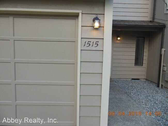 Building Photo - 3 br, 2 bath House - 1515 Union Ave SE
