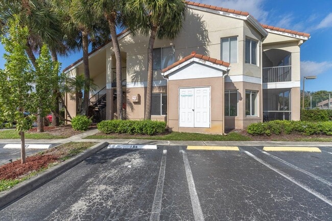 Building Photo - 815 Boynton Beach Blvd