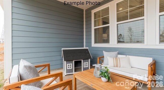 Building Photo - 8629 Chagrin Dr