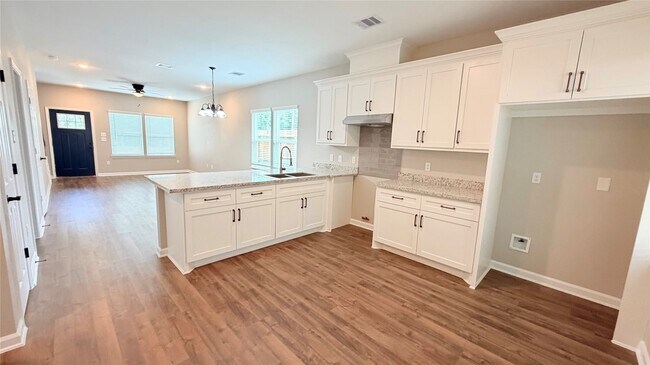 Building Photo - 7034 Smilax St
