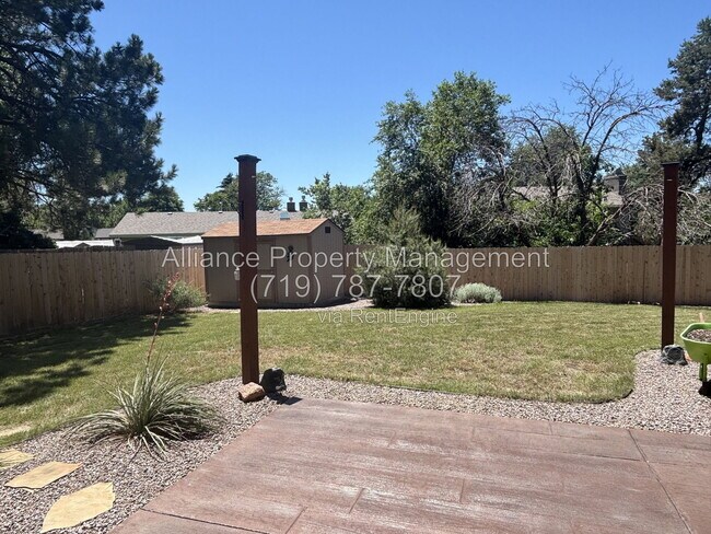 Building Photo - 3823 Windsong Ct
