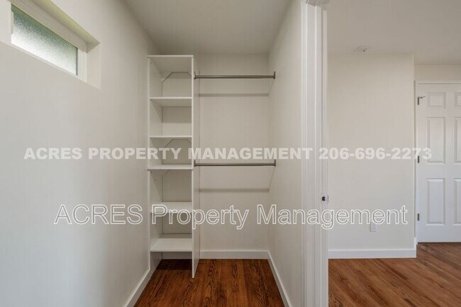 Building Photo - 21222 15th Ave S