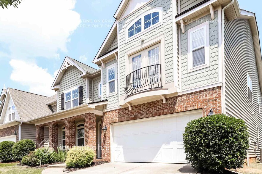 Building Photo - 8024 Whitehawk Hill Rd