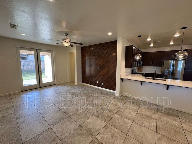 Building Photo - 3215 N Kent St