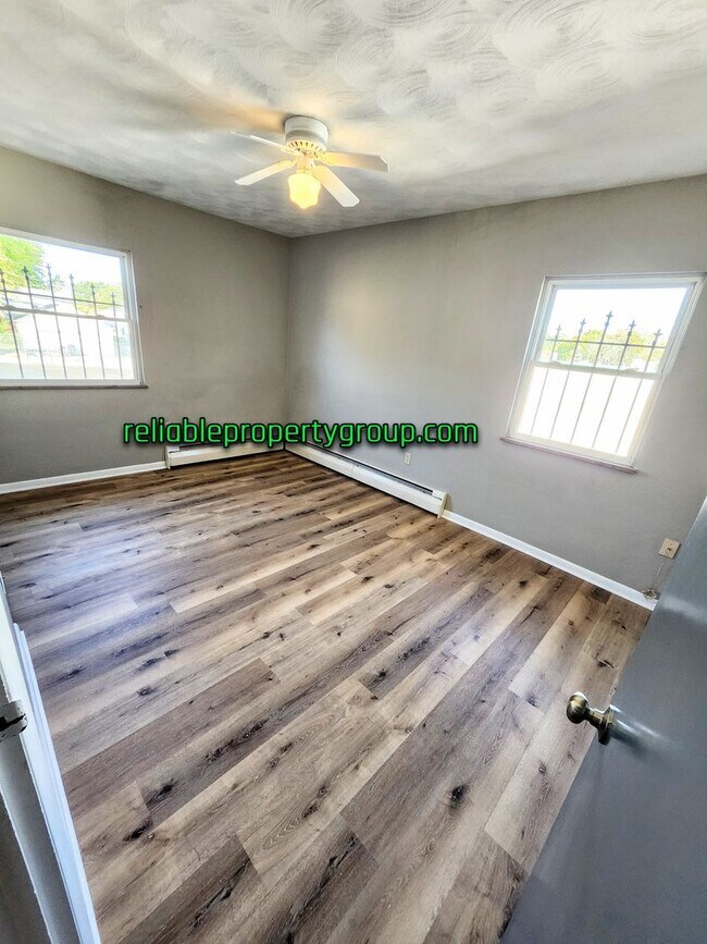 Building Photo - New Price - Fort Wayne