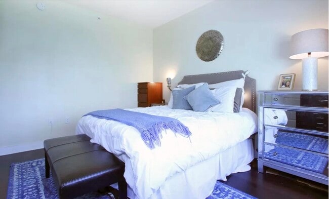 Building Photo - 1450 Washington St