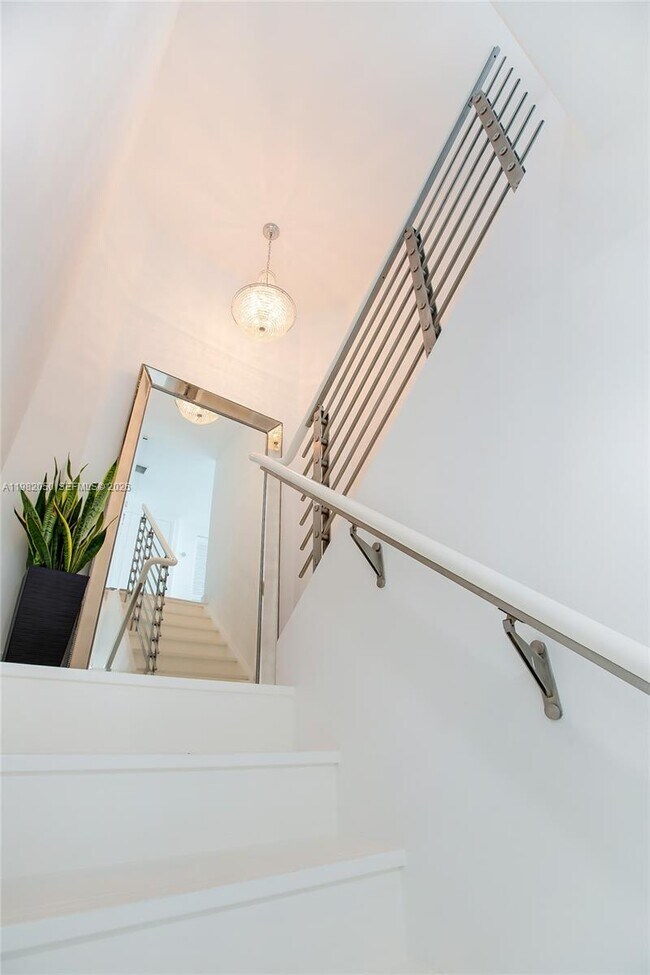 Building Photo - 41 SE 5th St