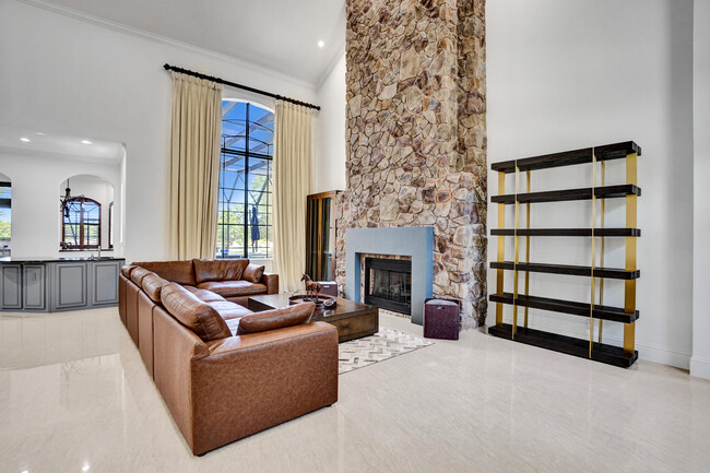 Building Photo - 9210 Equus Cir