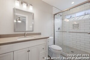 Building Photo - 208 Natalen Ave
