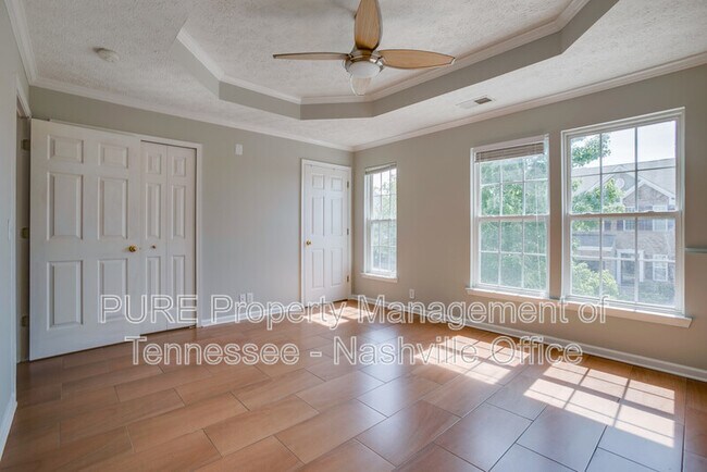 Building Photo - 1345 Bell Rd