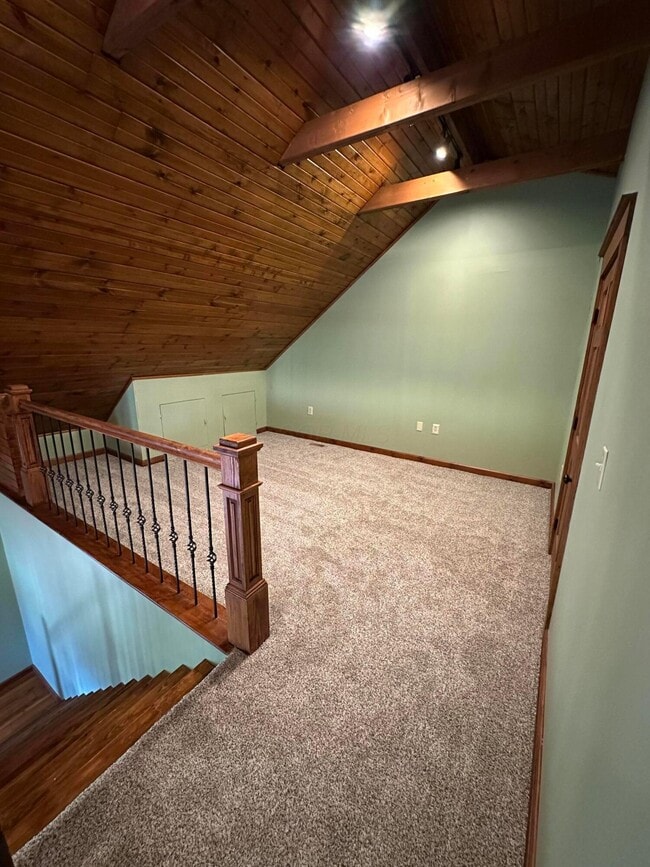 Building Photo - 4841 Julian Rd SW