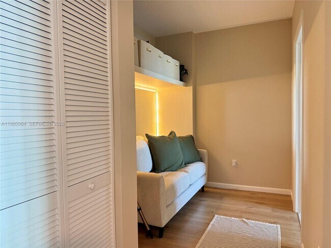 Building Photo - 333 NE 24th St