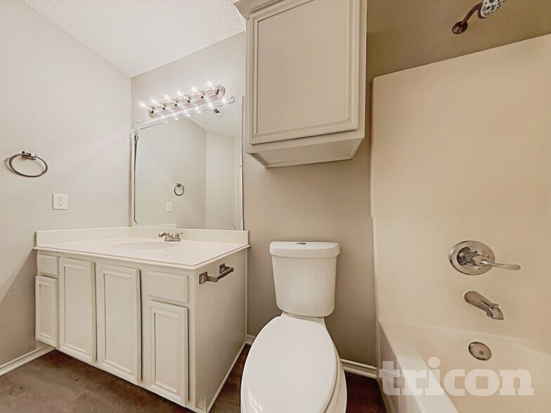 Building Photo - 1625 Meadow Lark Ln