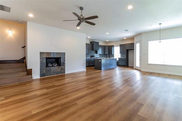 Building Photo - 404 Templeton Dr