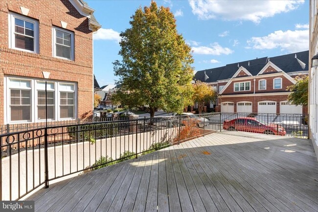 Building Photo - 18334 Buccaneer Terrace