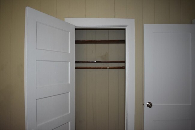 Building Photo - 14 Dunway Dr