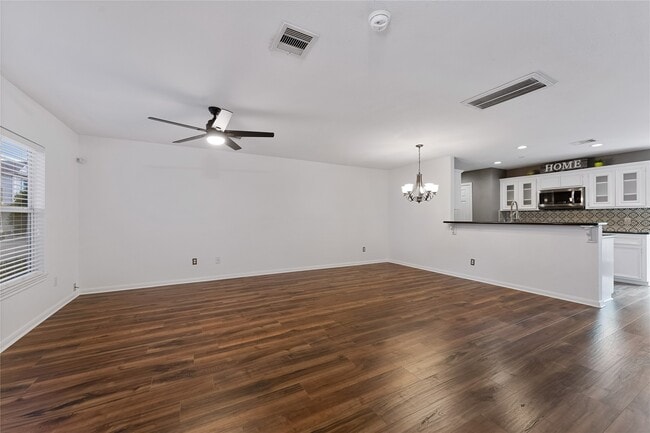 Building Photo - 2623 Woodridge Cove Dr