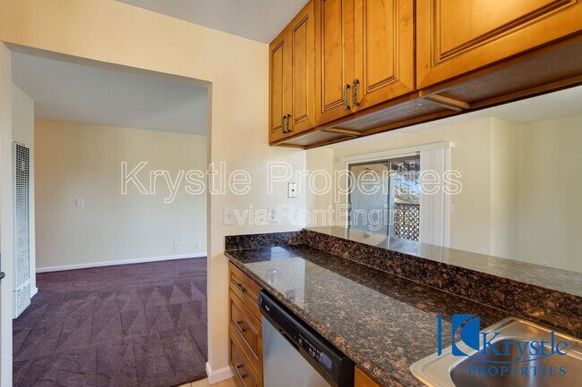 Building Photo - 144 Kathy Ellen Dr