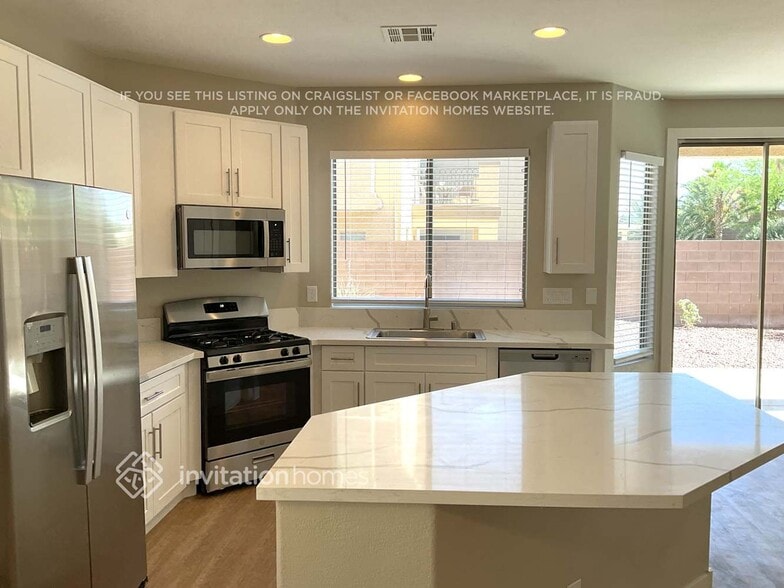 Building Photo - 9133 Little Horse Ave