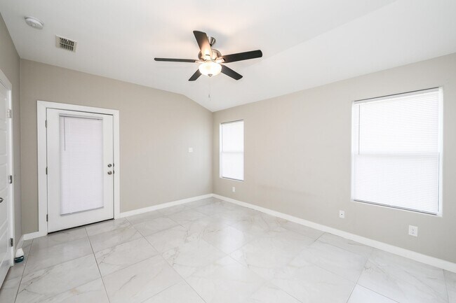 Building Photo - 7106 EL MESON DR